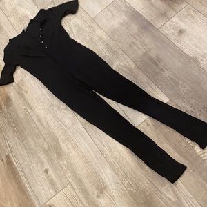Women’s medium fashion nova black jumpsuit